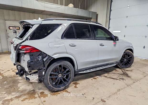 Mercedes-Benz GLE 500