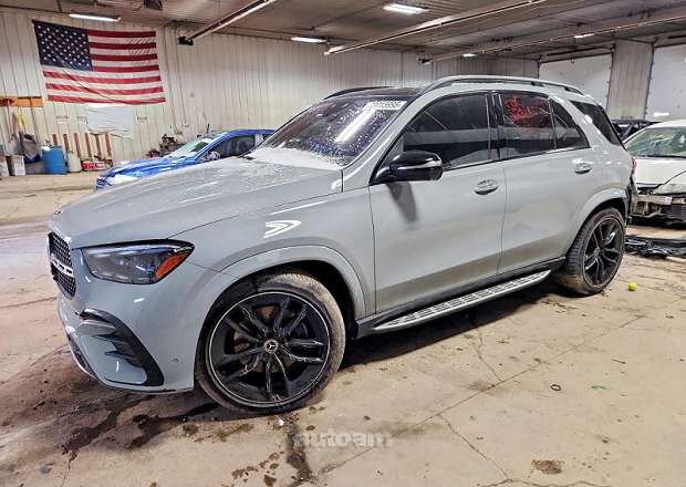 Mercedes-Benz GLE 500