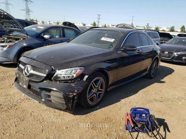 Mercedes-Benz C 300  2021 