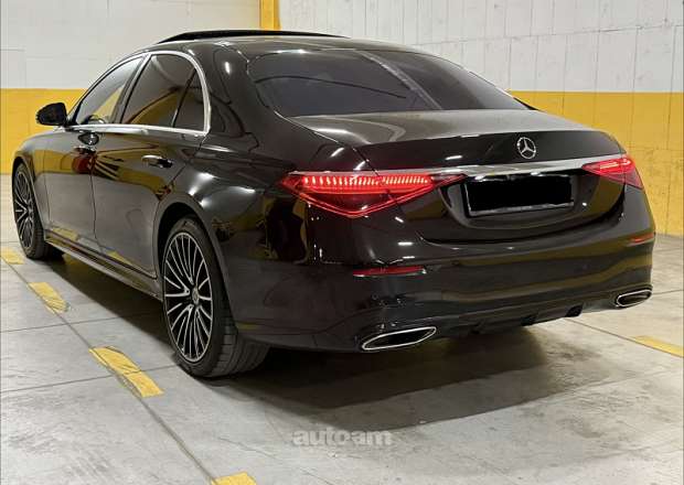 Mercedes-Benz S 500