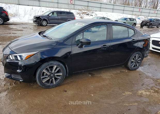 Nissan Versa