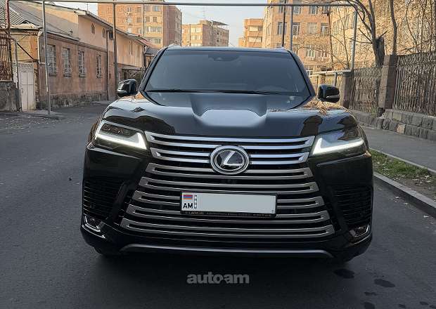 Lexus LX 500d