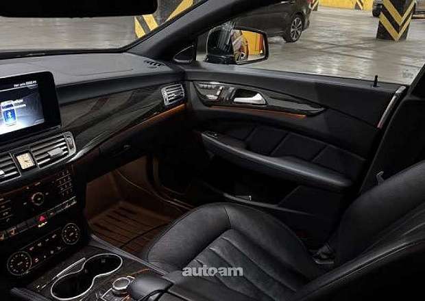 Mercedes-Benz CLS-Class