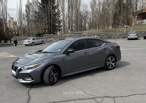 Nissan Sentra