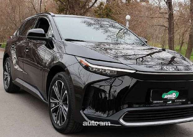 Toyota Bz4X