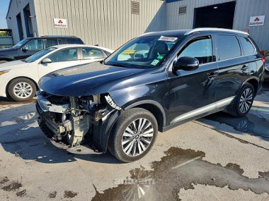 Mitsubishi Outlander  2020 