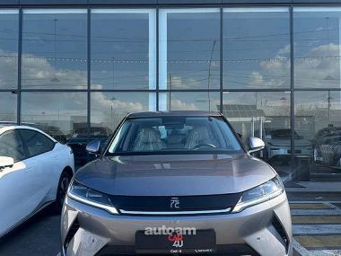 BYD Yuan Up  2025 