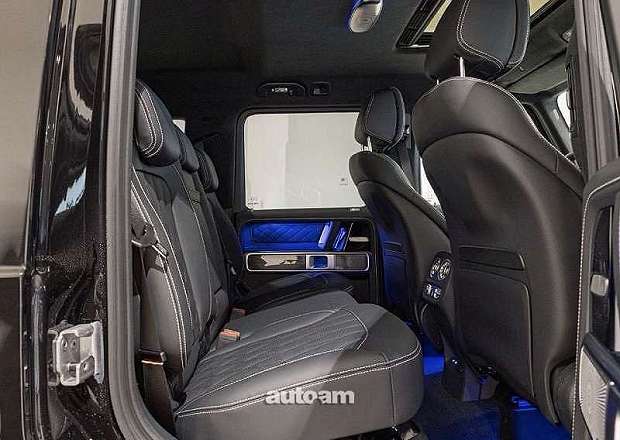 Mercedes-Benz G 500