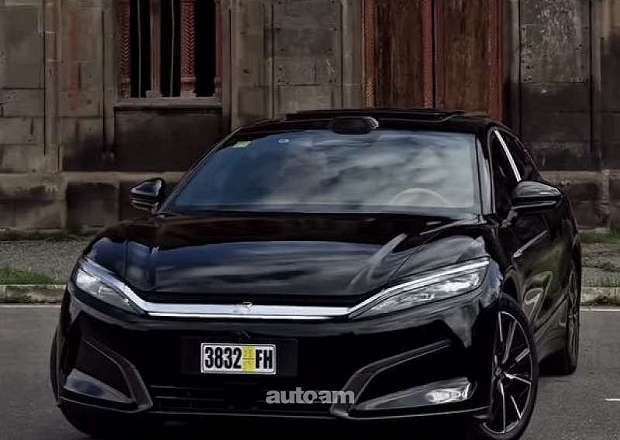 BYD Han EV