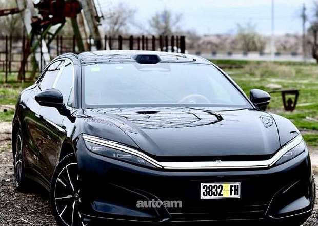BYD Han EV