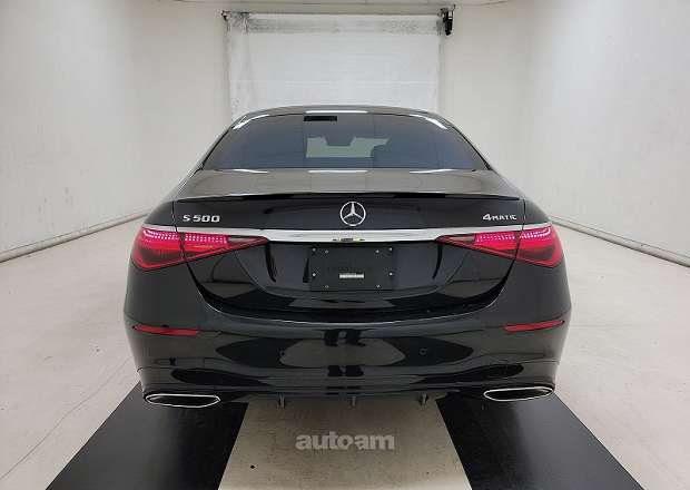 Mercedes-Benz S 500