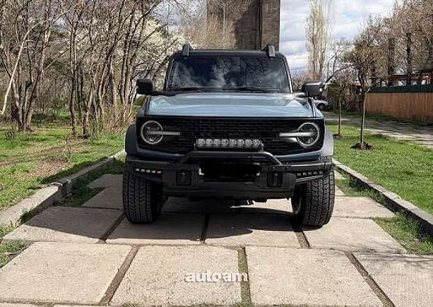 Ford Bronco