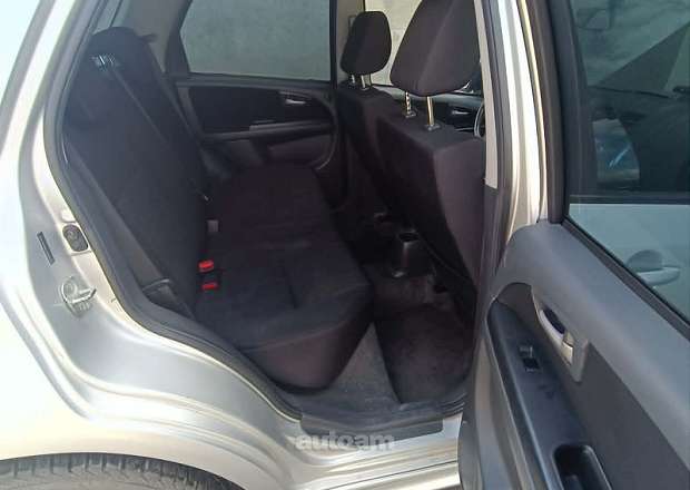 Suzuki SX 4