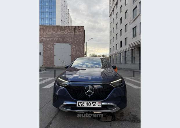 Mercedes-Benz EQE SUV