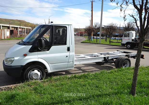 Ford Transit 2002 — լուսանկար 5