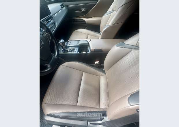Lexus ES 250