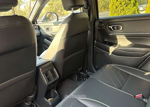 Honda e:NP1