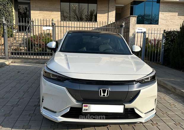 Honda e:NP1