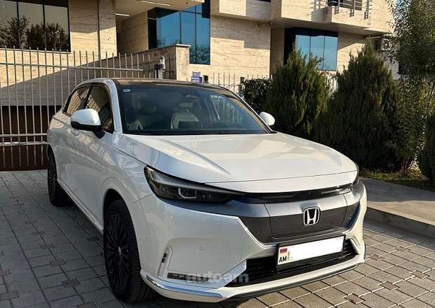Honda e:NP1