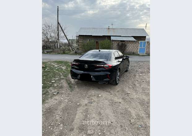 Acura TLX