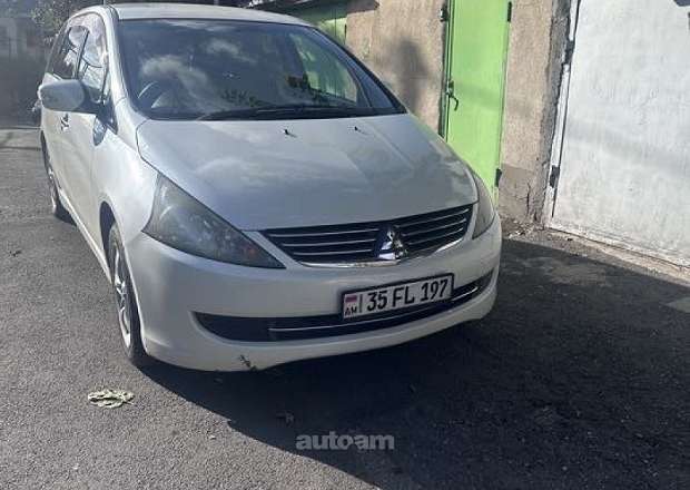 Mitsubishi Grandis