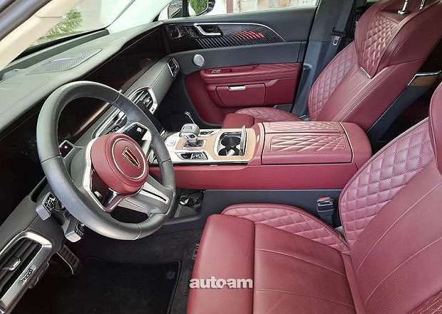 Hongqi E-HS9