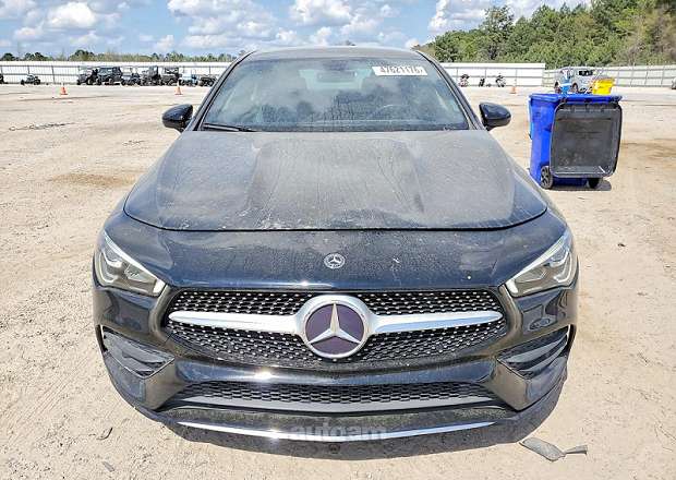 Mercedes-Benz CLA 250