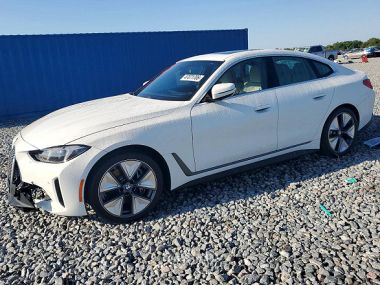 BMW i4  2024 