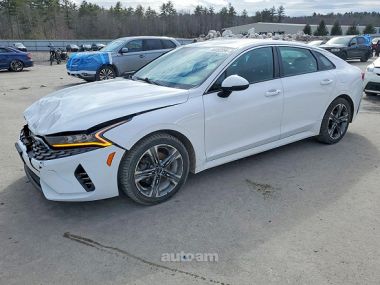 Kia K5  2021 