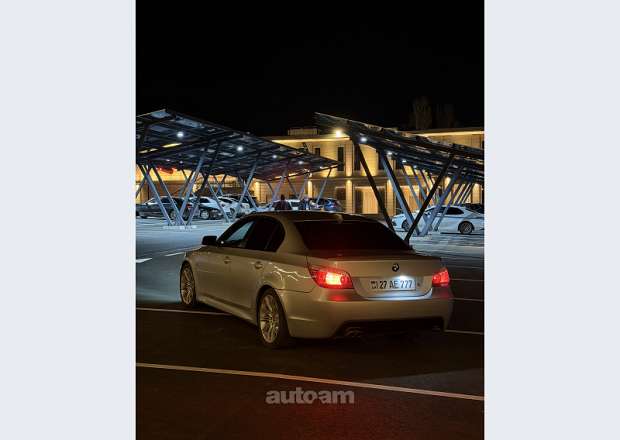 BMW 525