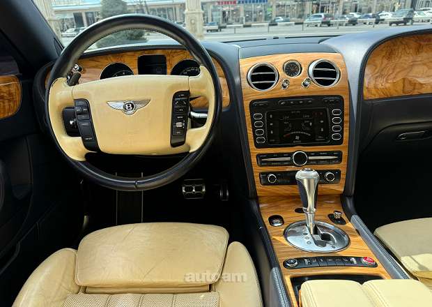 Bentley Continental Flying Spur