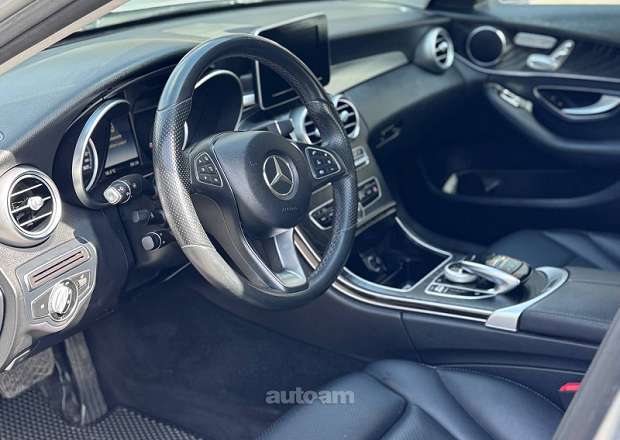 Mercedes-Benz C 300 2016 — լուսանկար 9