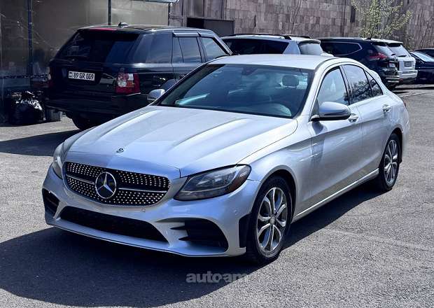 Mercedes-Benz C 300 2016 — լուսանկար 2