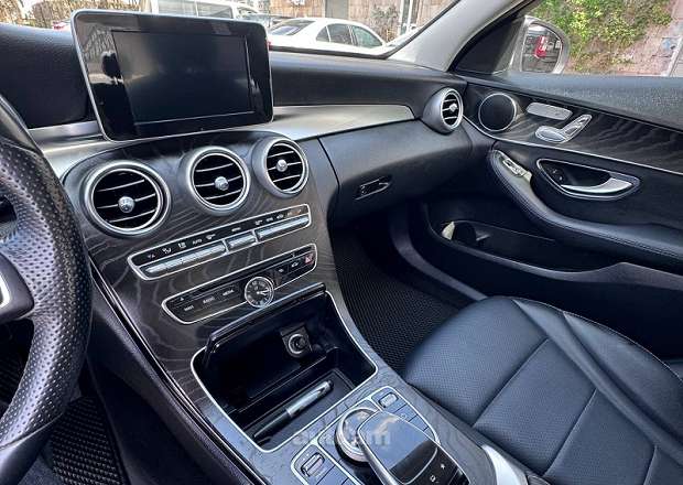 Mercedes-Benz C 300 2016 — լուսանկար 12