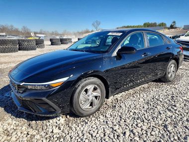 Hyundai Elantra  2026 