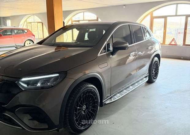 Mercedes-Benz EQE SUV