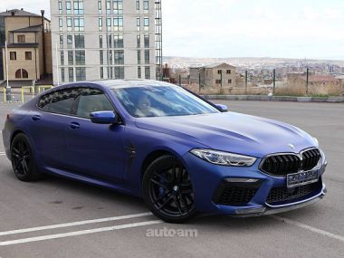 BMW M8  2020 
