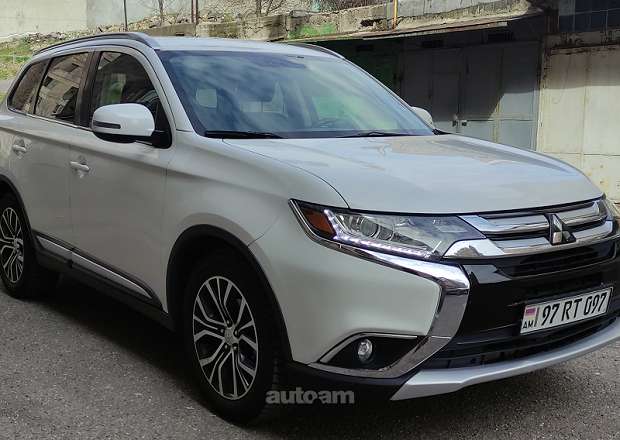 Mitsubishi Օutlander Sport