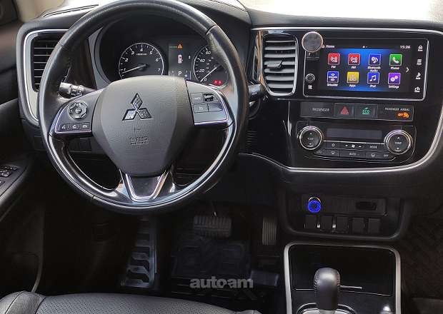 Mitsubishi Օutlander Sport