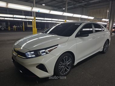 Kia Forte  2024 