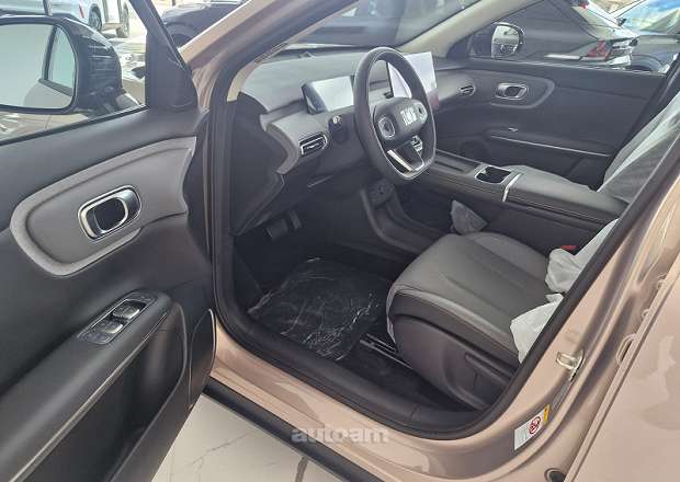 Changan Nevo Q05