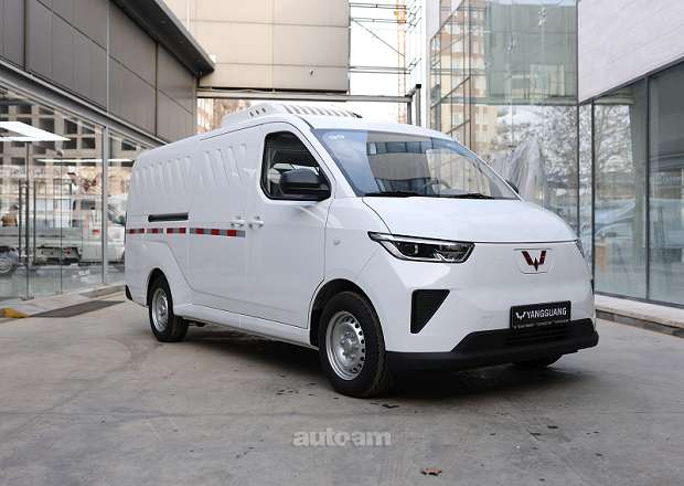 WULING Yangguang EV