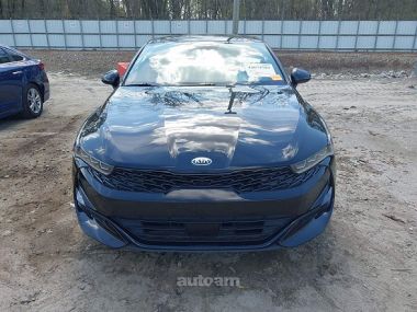 Kia K5  2021 