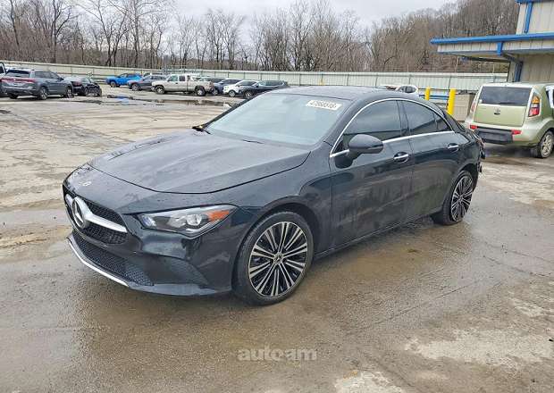 Mercedes-Benz CLA 250