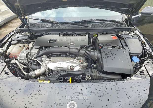 Mercedes-Benz CLA 250