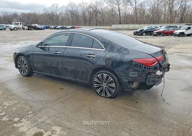 Mercedes-Benz CLA 250