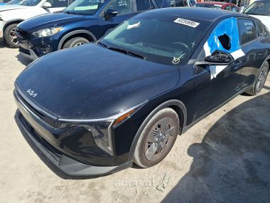 Kia K4  2025 