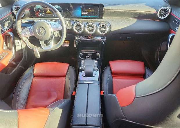 Mercedes-Benz CLA 250