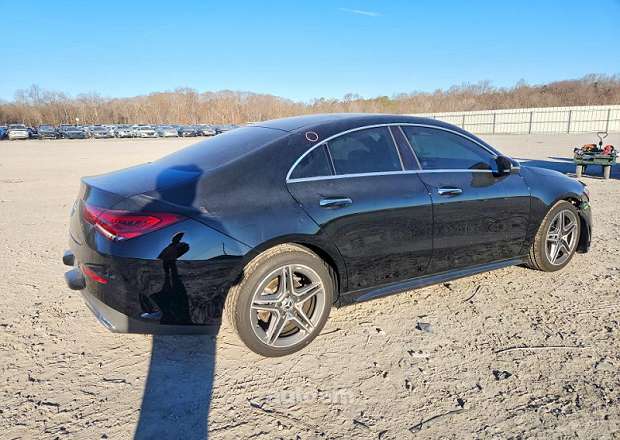 Mercedes-Benz CLA 250