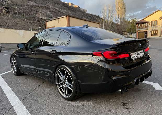 BMW 550